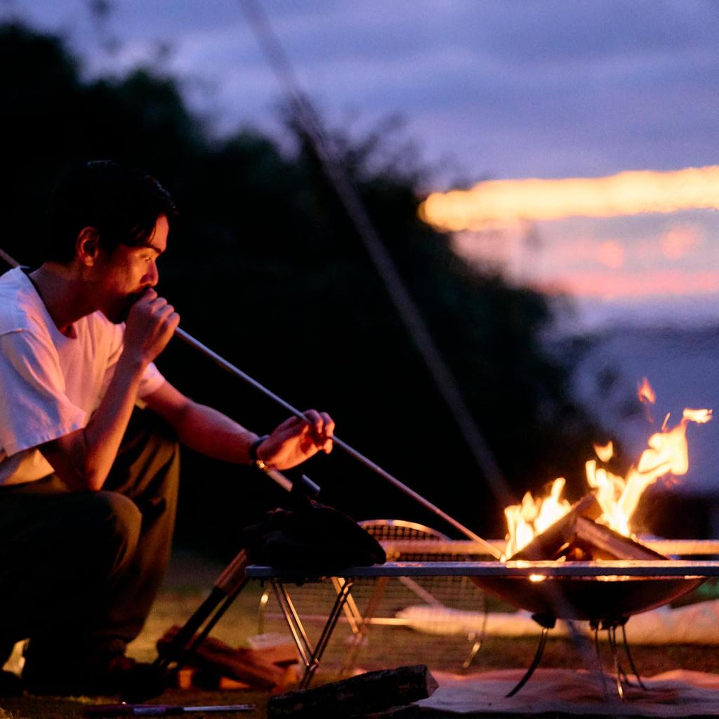 Набор инструментов для костра Coleman (2000038864) для кемпинга на открытом воздухе, барбекю и костров, включает лопату, щипцы для огня, духовую трубку и чехол для хранения