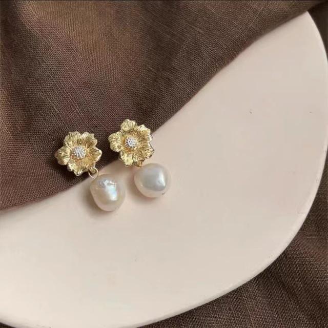 Серьги-пусеты из серебра 925 пробы с жемчугом для женщин