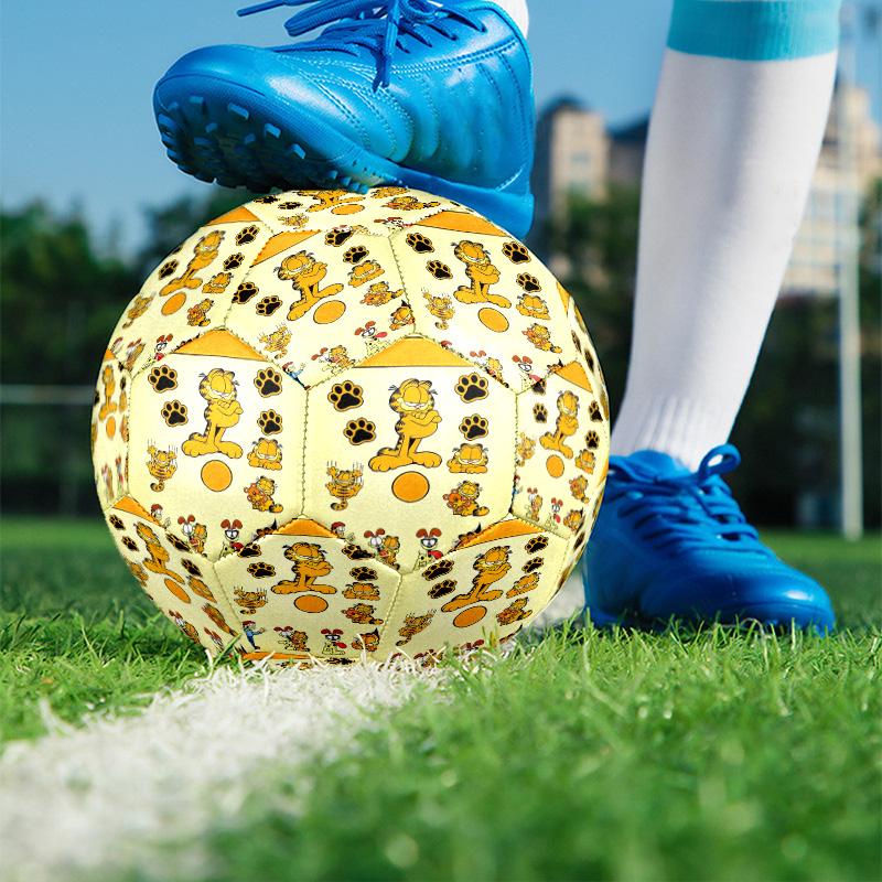 Garfield Print Size 5 Soccer Ball, PU Wear Resistant Football for Match Training and Daily Practice, Birthday Gift for Soccer Fans