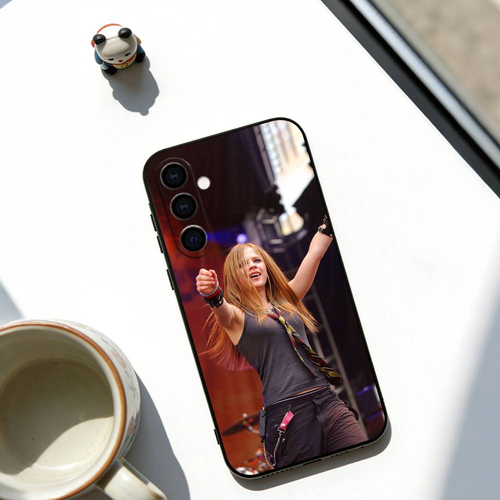 Чехол для телефона Avril Ramona Lavigne для Samsung Galaxy A73, A72, A71, A70, A53, A52, A51, Мягкий силиконовый черный чехол