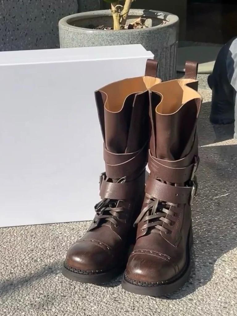 Кожаные ботинки Мартин на толстой подошве и толстом каблуке, женские, новые 2025, средней высоты, с пряжкой-ремнем, ботинки-локомотивы, одинарные ботинки