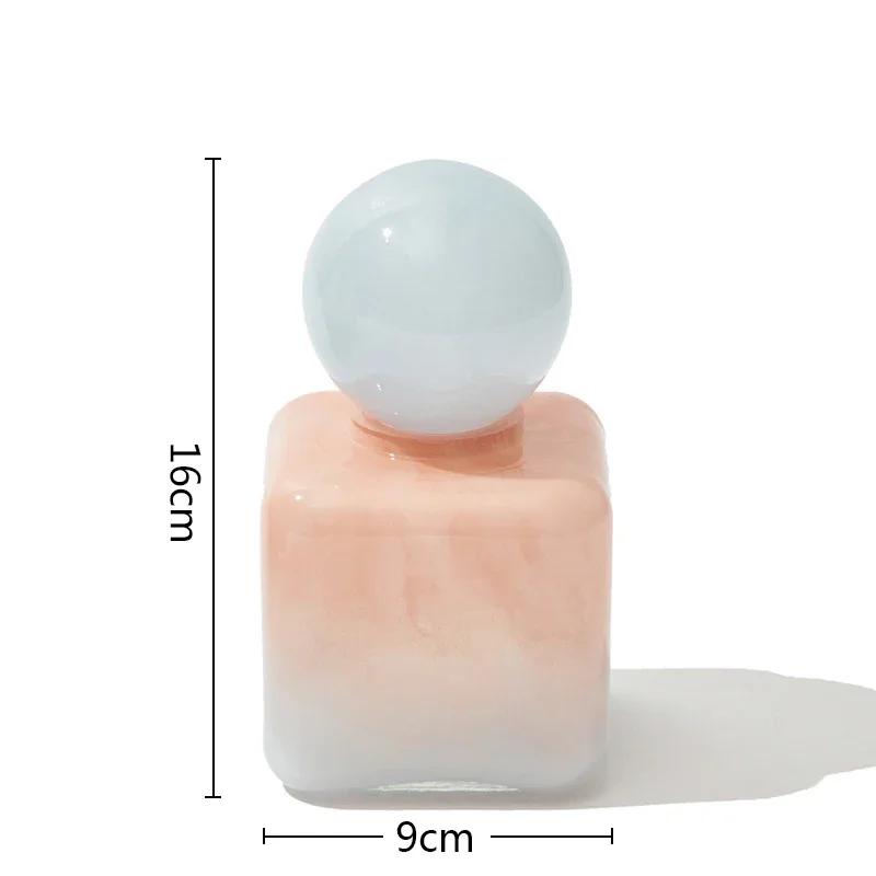 Colorful Glass Vase Flower Arrangement Vase Geometric Sphere with Lid Aromatherapy Bottle Glass Jar Desk Flower Ware Home Decor