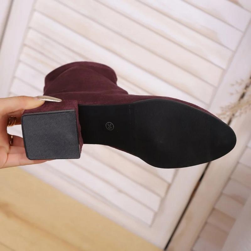 Новый осенний модный тренд и универсальные женские замшевые ботильоны на толстом каблуке с круглым носком