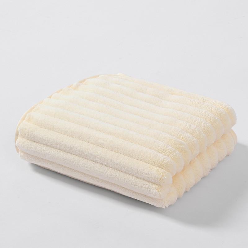 Индивидуально вышитое утолщенное полотенце из кораллового флиса: Впитывающее полотенце для ванны, фитнеса и бассейна