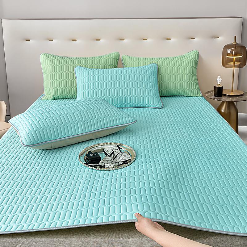 Queen Cooling Mattress Topper Summer Mattress Pad for Hot Sleepers and Night Sweats Instant Cooling Mattress Cover