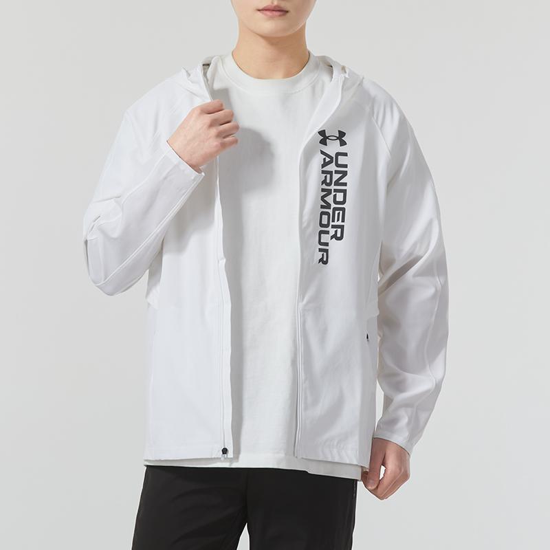 Under Armour Куртки и Пальто Мужские Белый 1377486-100