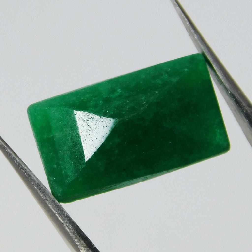 Natural Green Emerald Loose Gemstone Emerald Shape 8.05 ct for Jewelry Making and Gem Collections