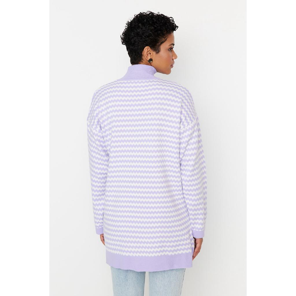 Сиреневый вязаный свитер в полоску с полуводолазкой Tctaw22ak0185