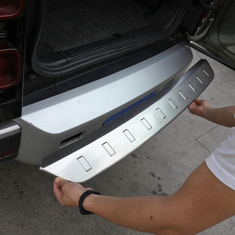 Stainless Steel External Rear Bumper Guard Plate Protect Cover Trim,For Land Rover Defender 110 130 2020-2021,Car Accessories XS7