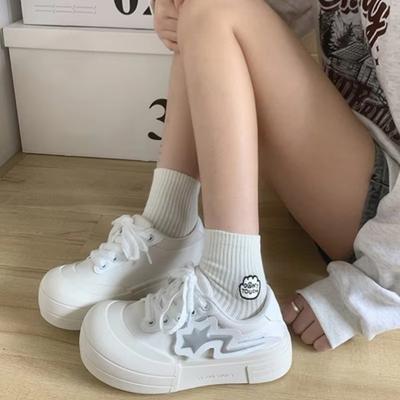 Женская обувь – Кроссовки