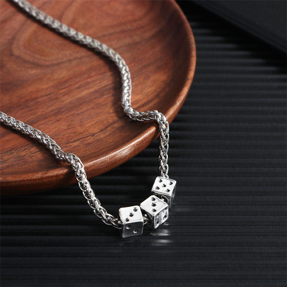 Ночной клуб Ретро костяная цепь Мужские ожерелья Женские панк ожерелья Подвеска в виде игральных костей Корейский чокер на ключицу