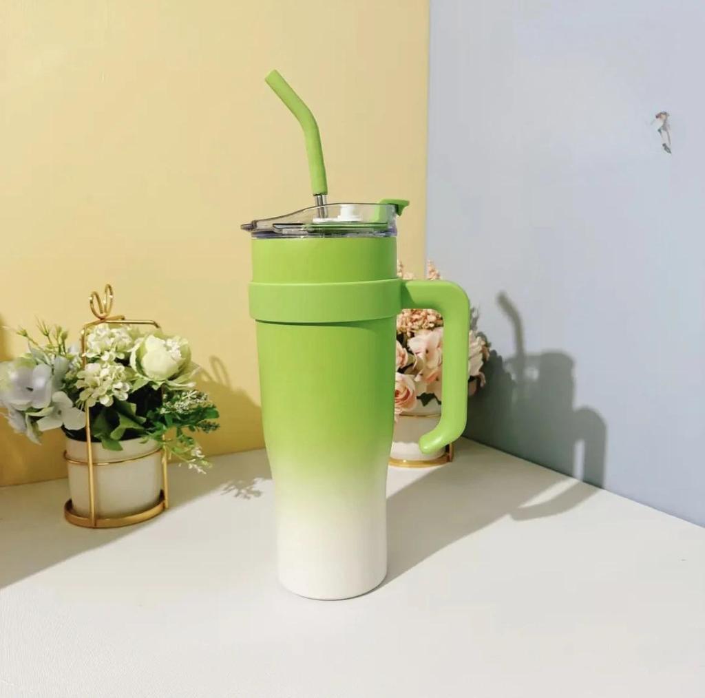 Летняя чашка для удержания холода, стакан для льда, стакан Big Mac, большая вместимость, мужская и женская чашка для воды высокой номинальной стоимости, сетка, красная чашка с соломинкой