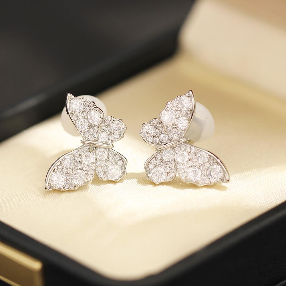 Elegant and high-end, stone-inlaid butterfly earrings, gold and silver two-color versatile temperament, no ear holes, ear clips, earrings, women's je