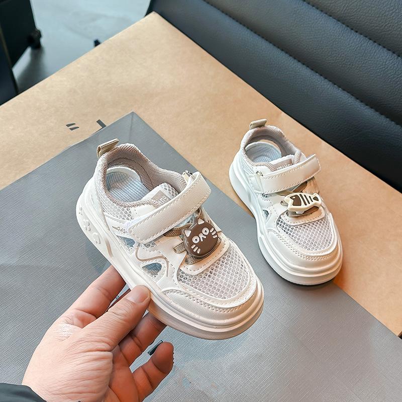 Kids Sports Sandals Hollowed-out Breathable Girls Running Shoes Soft Sole 2025 Summer New Students Casual Shoes Cute Hook&loop