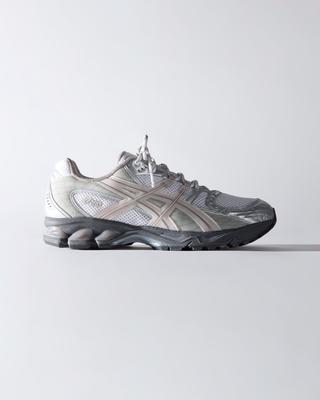1203A723-100 Kith Ronnie Fieg Gel-Nimbus 10.1 Белый Морденит (Мужской)