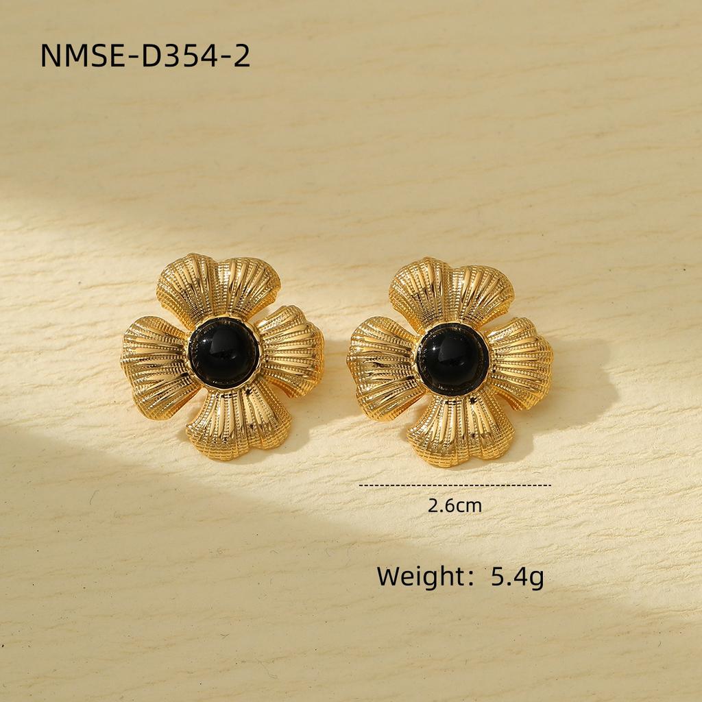 GEMCHIC Women's 18K Gold Plated Stainless Steel Flower Pearl Earrings Set