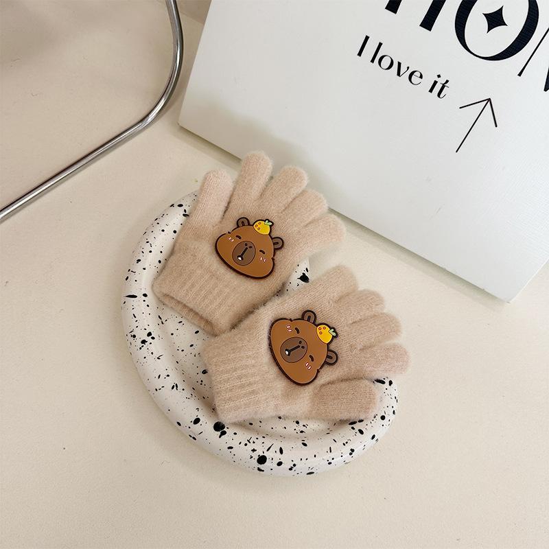 Cartoon Embroidered Kapibara Children's Gloves Stylish and Warm Split Finger and Five Finger Gloves for Boys and Girls