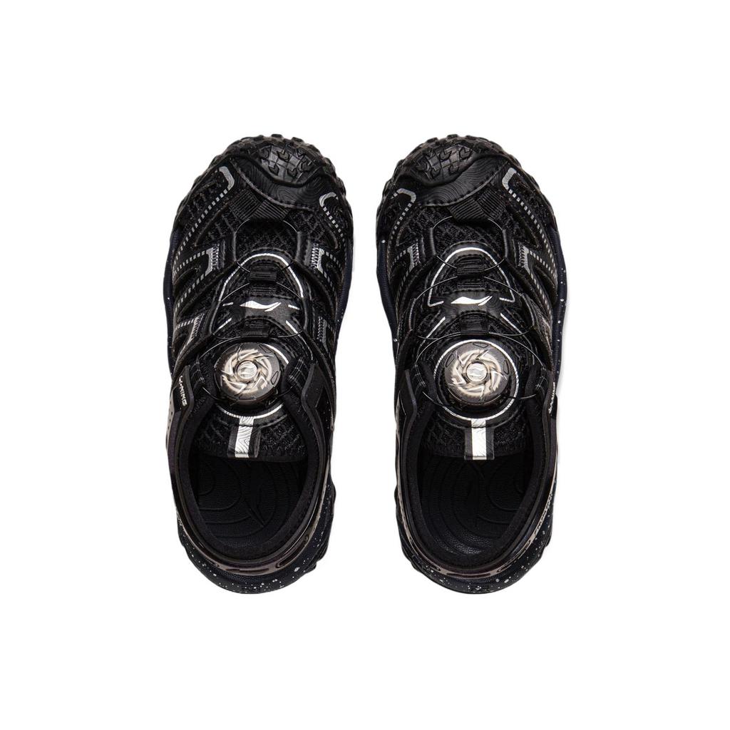 Li Ning Kids Outdoor Comfortable Fashionable Simple Versatile Shock Absorbing Low Top Sandals Kids Sandals Black YKEV028-1