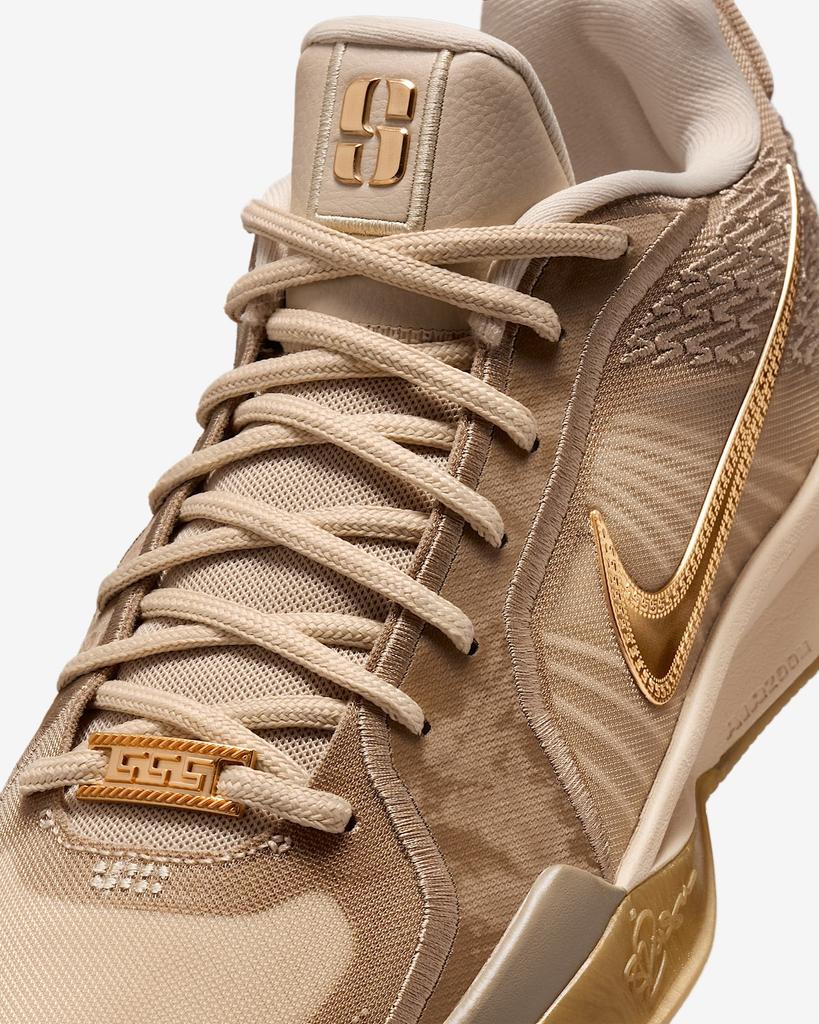 HF1798-200 Женские Nike Sabrina 2 Stronger Than Gold (Женский)