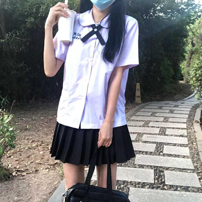 Школьная форма Таиланда - Комплект рубашки и юбки в стиле «Запретная девочка Нанно»