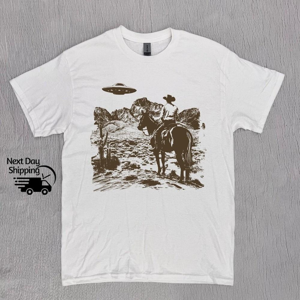 Vintage Cowboy Alien T-shirt All Size S-4XL Unisex T-Shirt