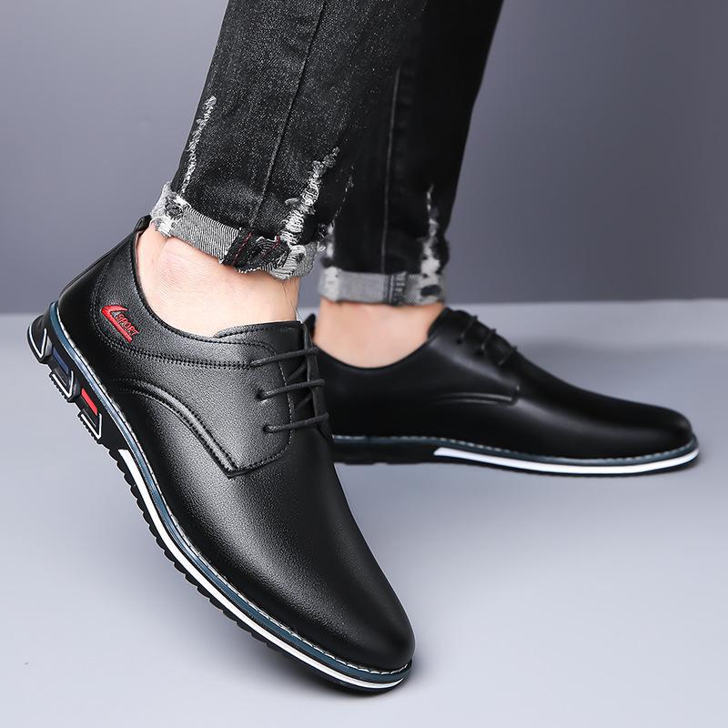 Fashion Korean Big Size Solid Color Casual Shoes for Men Spring Autumn Fashion Driving Shoes Male Lace New Designer Leather Loafers Man