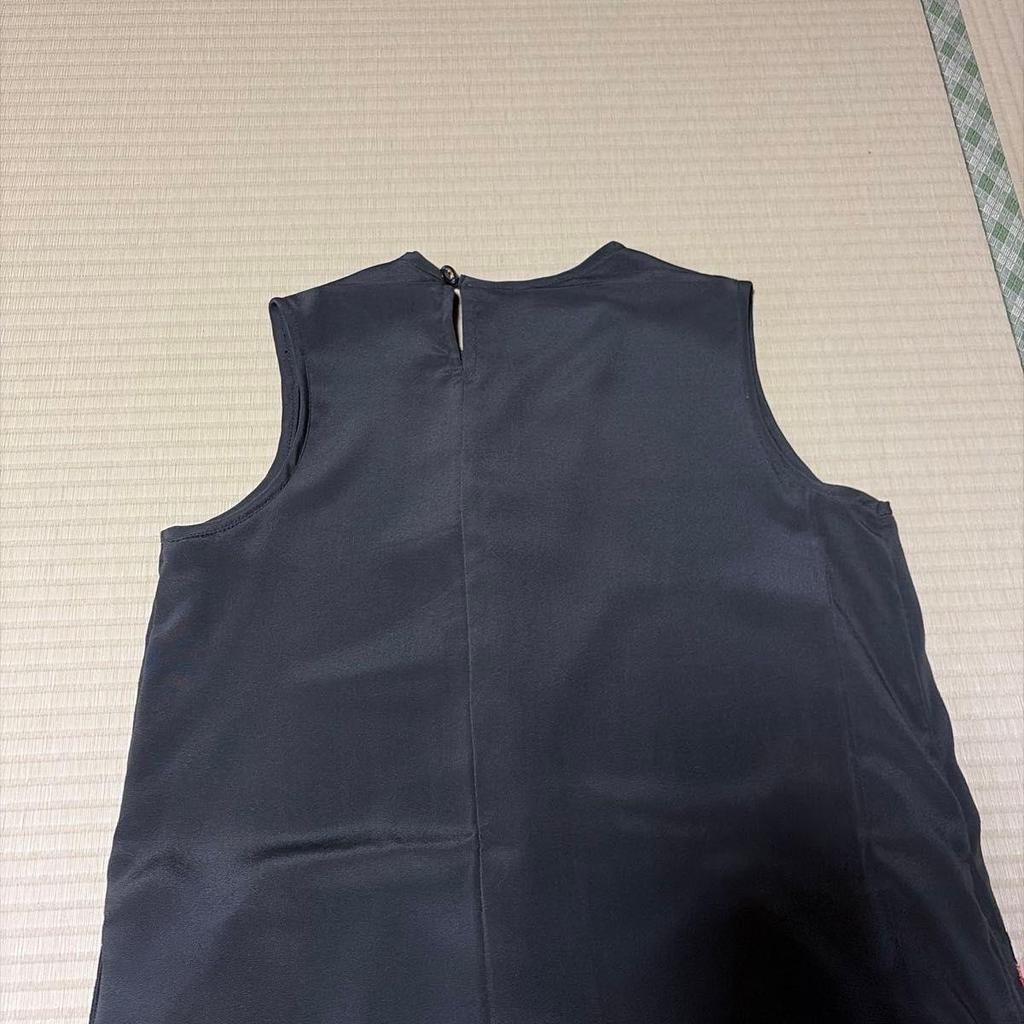 Used Black tomesode remake dress, Japanese pattern, pure silk, sleeveless, black, handmade, sizes L to XL