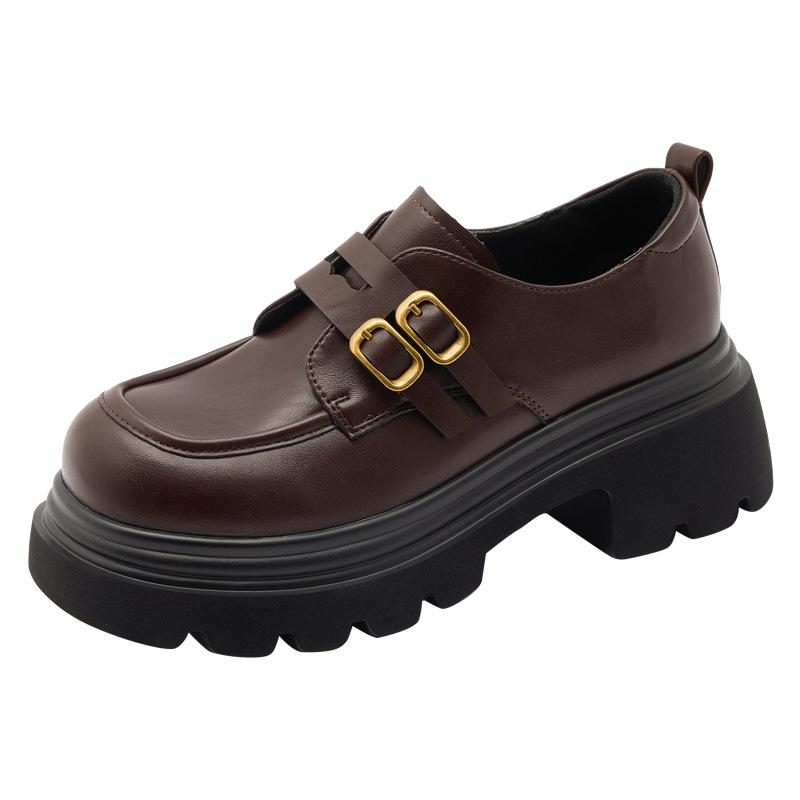 Маленькие кожаные туфли женские 2025 осень новая круглая голова платформа одинарные туфли женские черные в стиле колледж универсальные лоферы туфли для платья