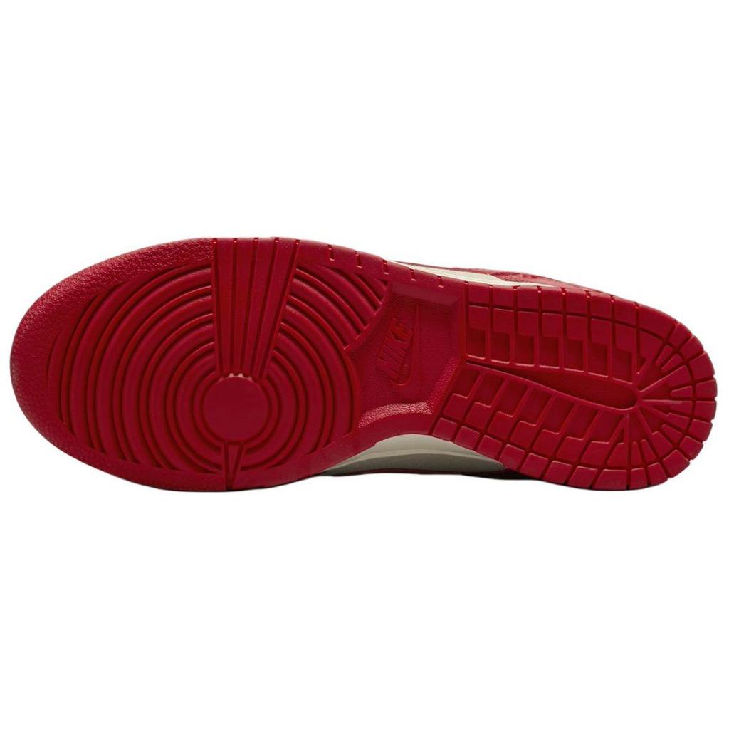Nike Кроссовки женские Dunk Low Roses красные кокосово-молочные университетско-красные HF1986-100