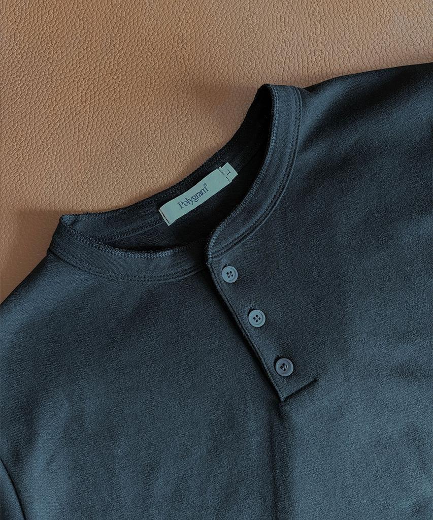 POLYGRAM Стильная полуукороченная футболка-henley с длинным рукавом, которую можно стирать - Черная