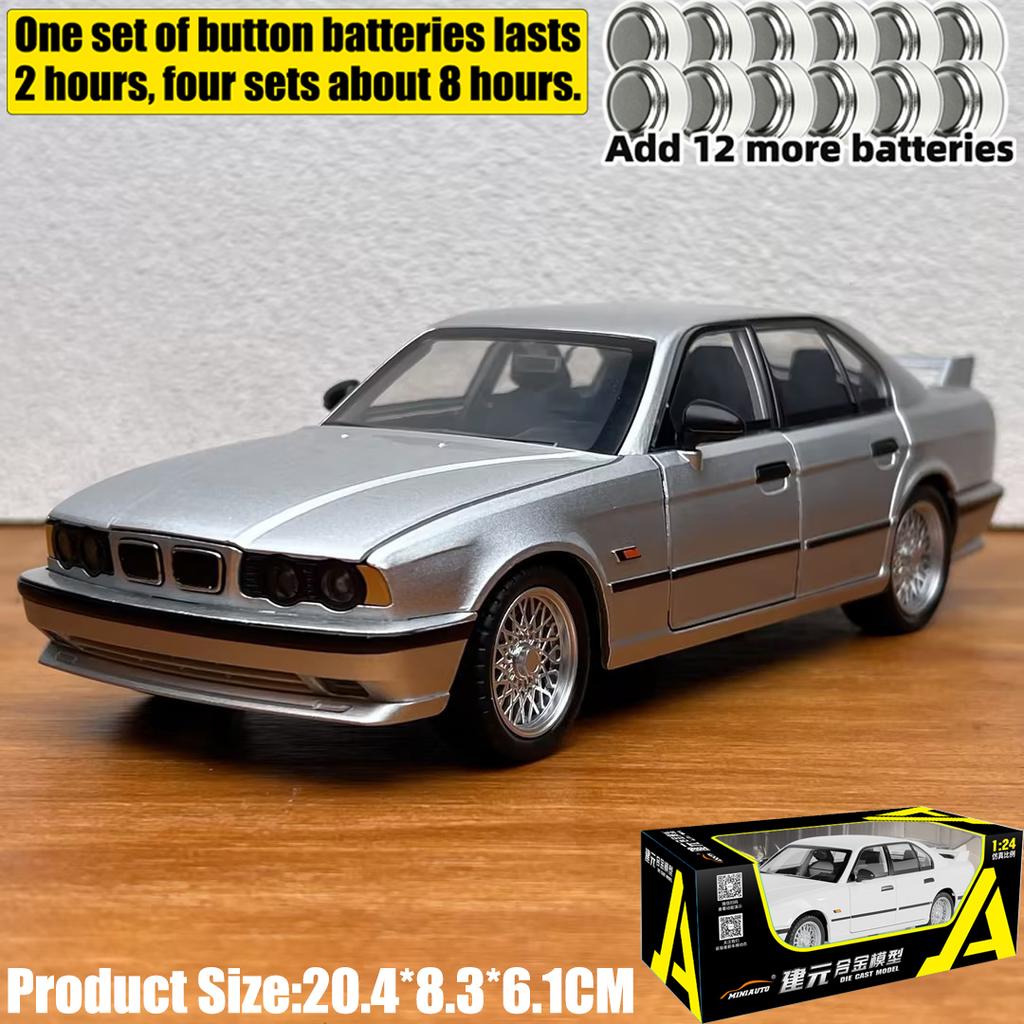 1:24 Металлическая литая модель автомобиля из сплава, совместимая с BMW M5 E34, Немецкий исполнительный спортивный седан, Домашний декор, Настольный дисплей, Подарок