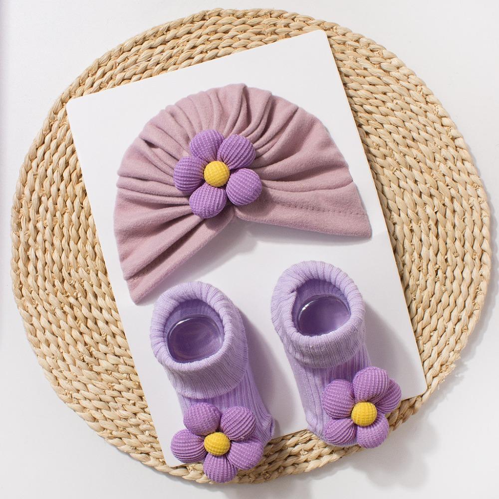 Soft Knit Newborn Hat with Socks Sweet Big Flower Infant Socks Set Newborn Baby Gift