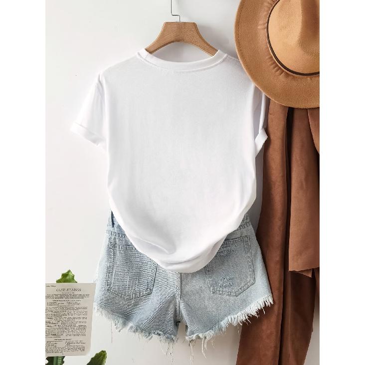 White Crew Neck T-Shirt with 3D Print of Orange Slice Reflection and Dripping Texture, Casual Summer Beach Top, Suitable for All Seasons