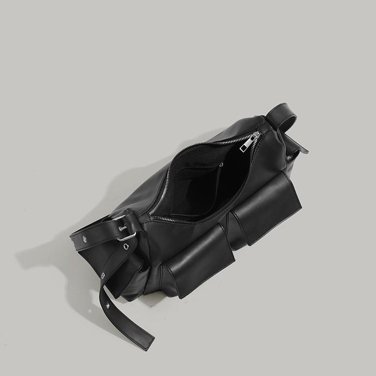 2025 New Trendy Women's Bag, Multi-Pocket Shoulder Commuting Bag, Tote Bag, Simple and Fashionable Versatile Motorcycle Crossbody Bag