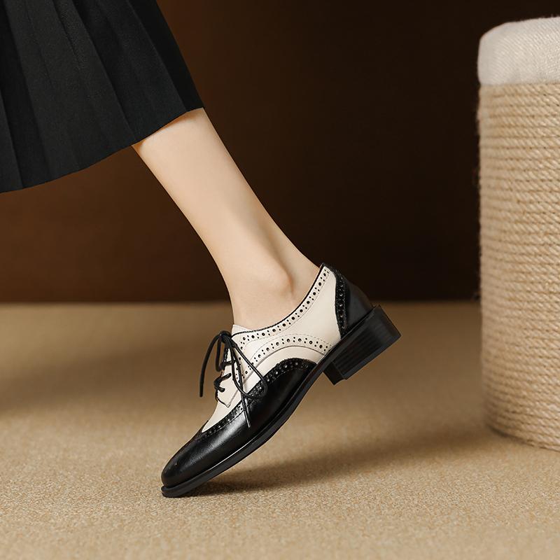 2024 Женские туфли-оксфорды из натуральной кожи с круглым носком, черные, белые, женские броги на шнуровке, лоферы, повседневная обувь для женщин, кожаная обувь