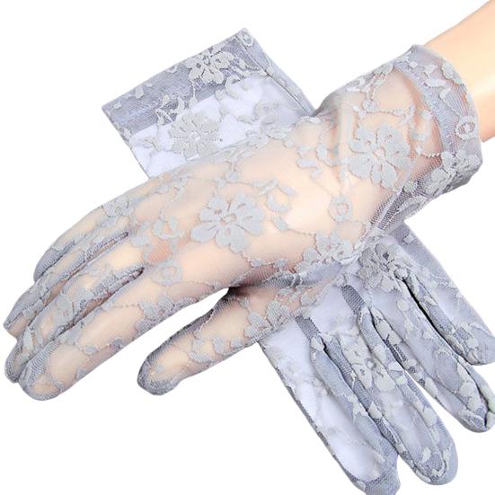 Women Sheer Lace Gloves Vintage Floral Wrist Gloves Fingerless Bridal Gloves for Derby Tea Party Opera Evening Prom Cosplay