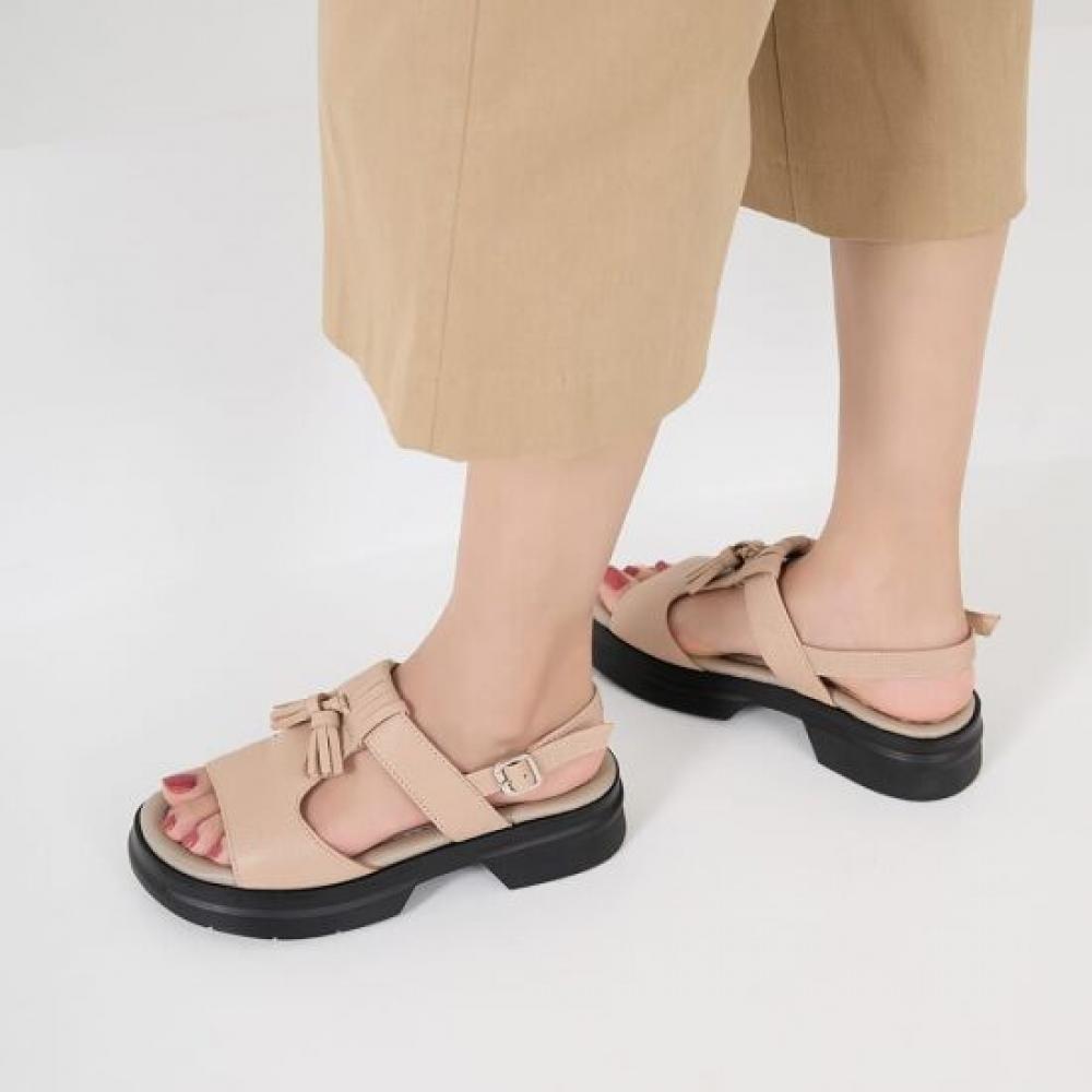 Jisyu Women Lettuce Tassel Flat Sandal