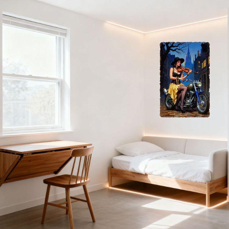 Винтажная Женщина Играет на Скрипке на Сине-Серебристом Мотоцикле с Коляской Жестяная Вывеска - Старый Город Улица Сумеречное Небо Собор Дом Стена