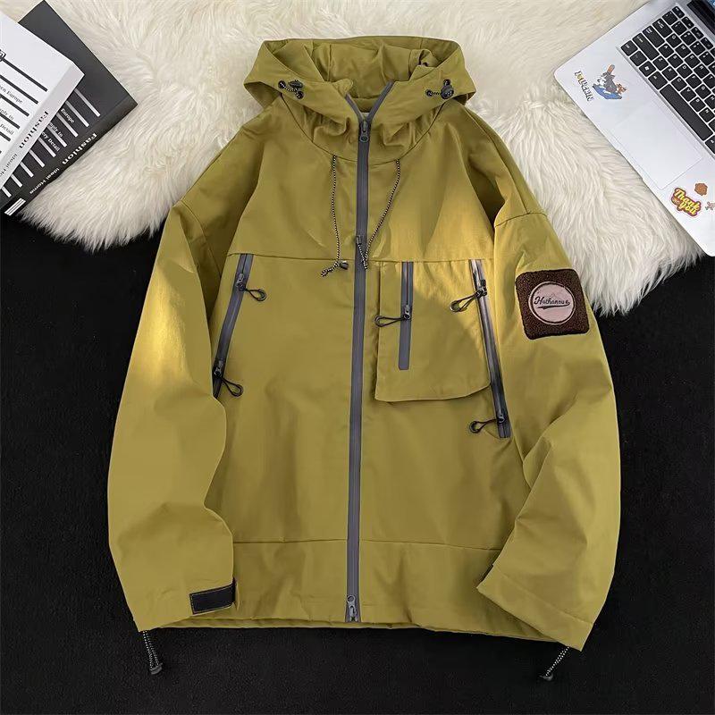 Men's Trendy Waterproof Mountain Windbreaker Jacket - Functional, Loose-Fit Outdoor Mountaineering and Workwear Style