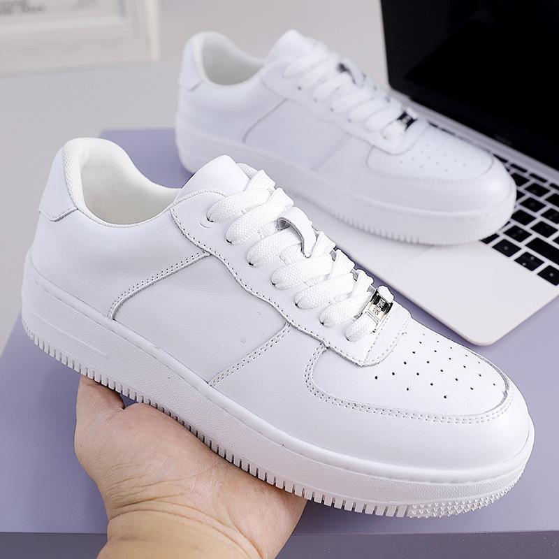 2025 Spring New Board Shoes Student Moral Training Shoes Live Broadcast Explosion Men's Fashion Casual Shoes Young White Shoes Men