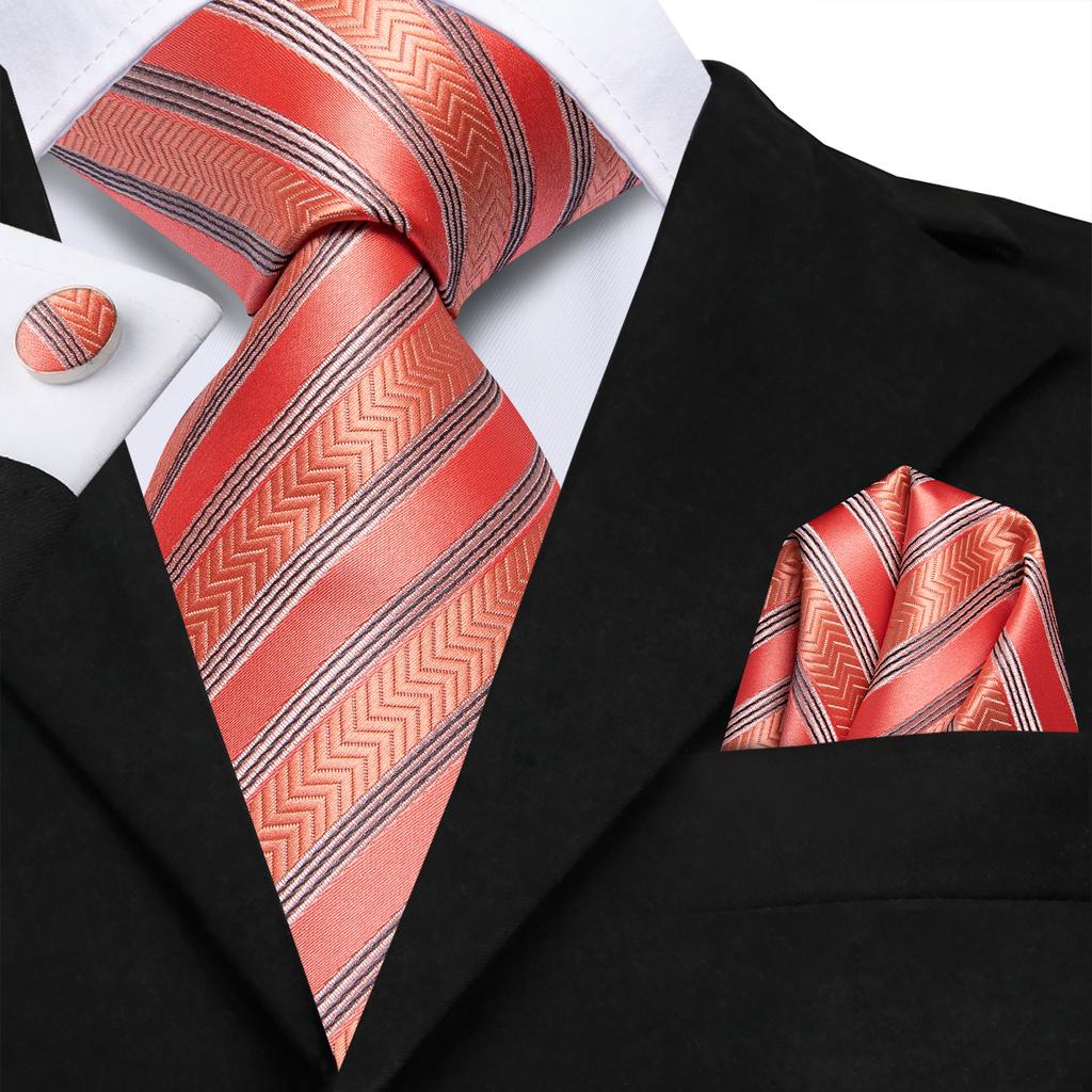 Hi-Tie Dark Gold Plaid Jacquard Mens Silk Tie Classic Necktie Cufflink Hanky Set