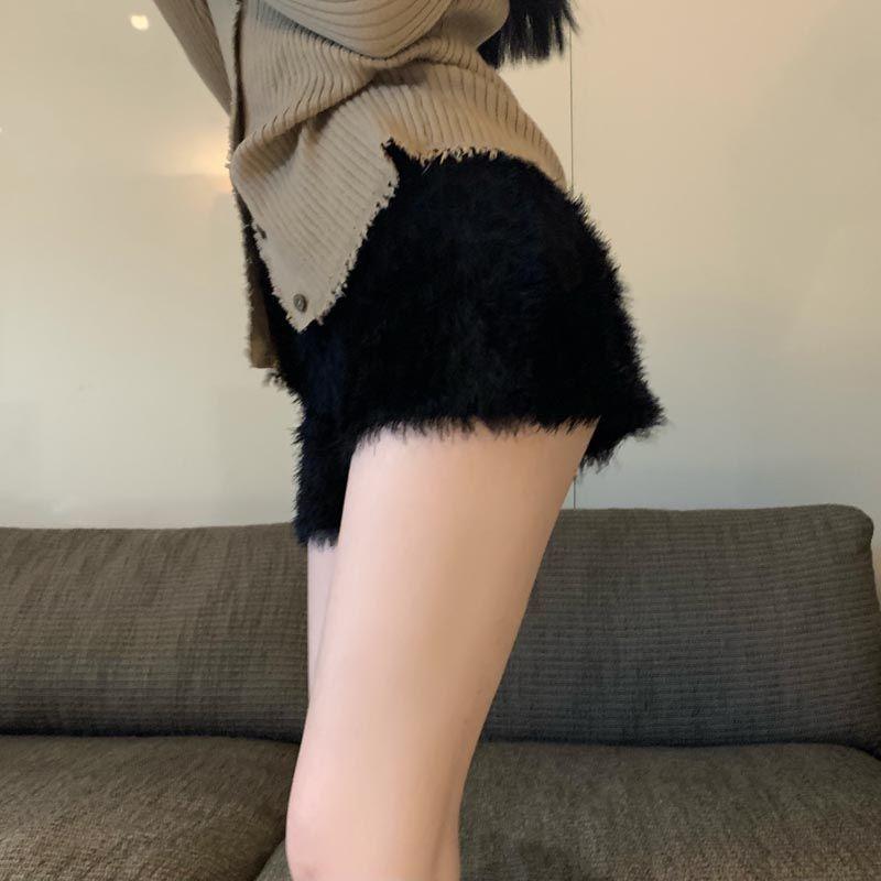 Женские сексуальные шорты, пушистые повседневные тонкие шорты, женские осенне-зимние эластичные вязаные шорты с высокой талией