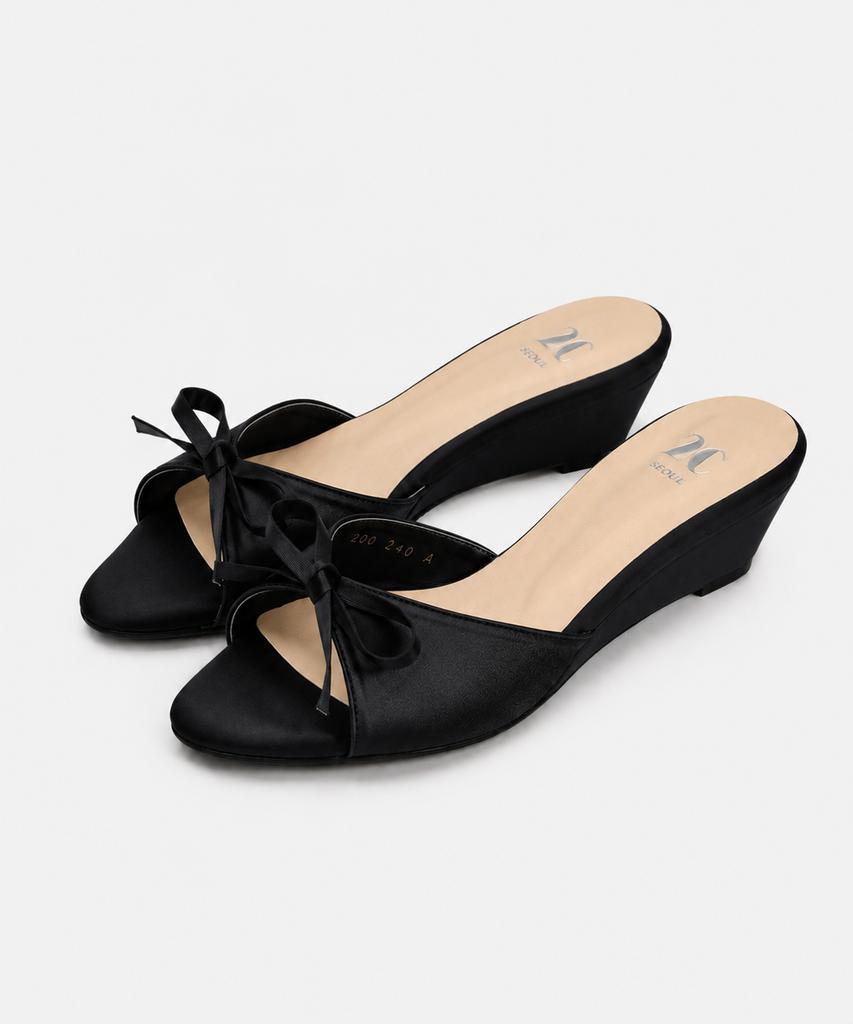 2Comm Larry Silk Ribbon Wedge Mules_Black