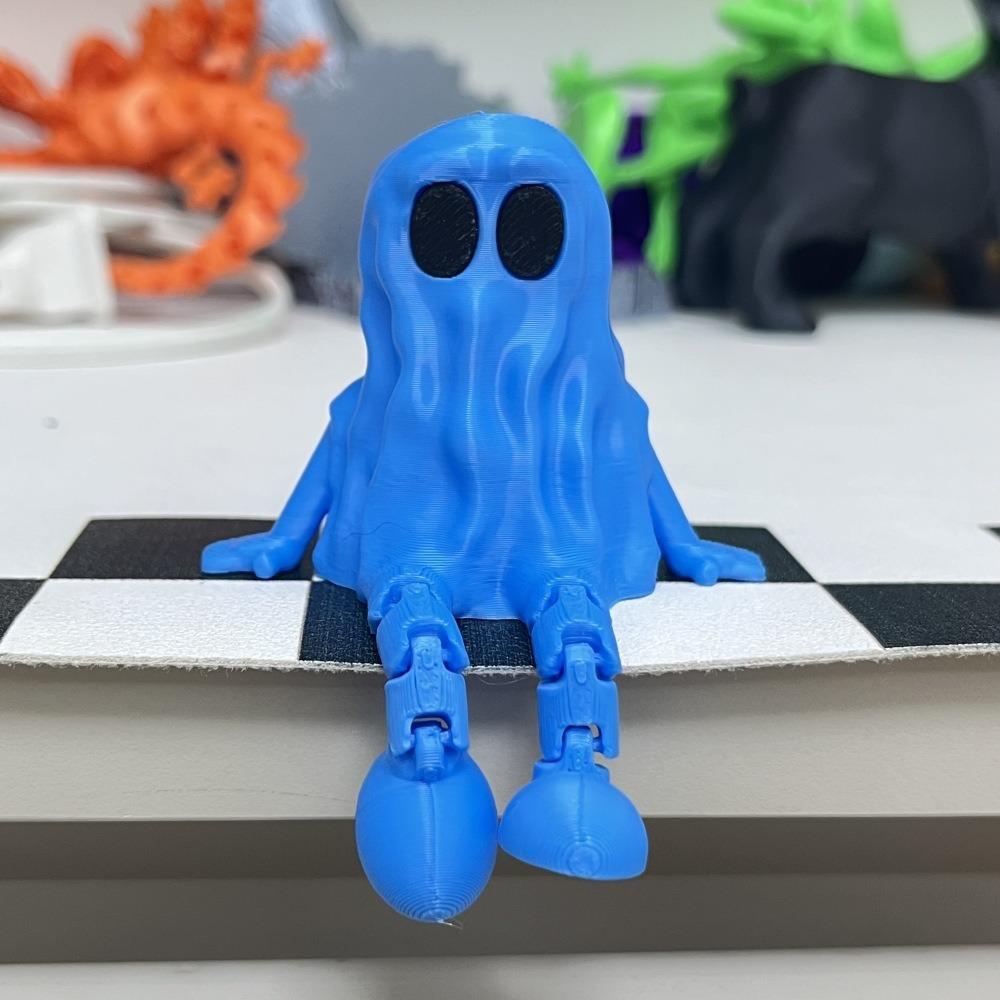 Hand-Painted Ghost Joint Figurines Mini Ghost Statue 3D Printed Ghost Ornament Desktop Display