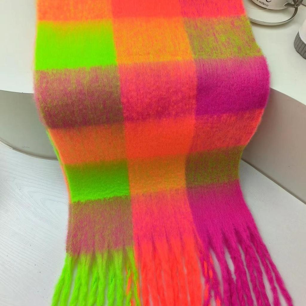 Зимний красочный макарон утолщенный мохер мягкий восковой пушистый шарф осень и зима защита от холода плюшевая шаль шарф