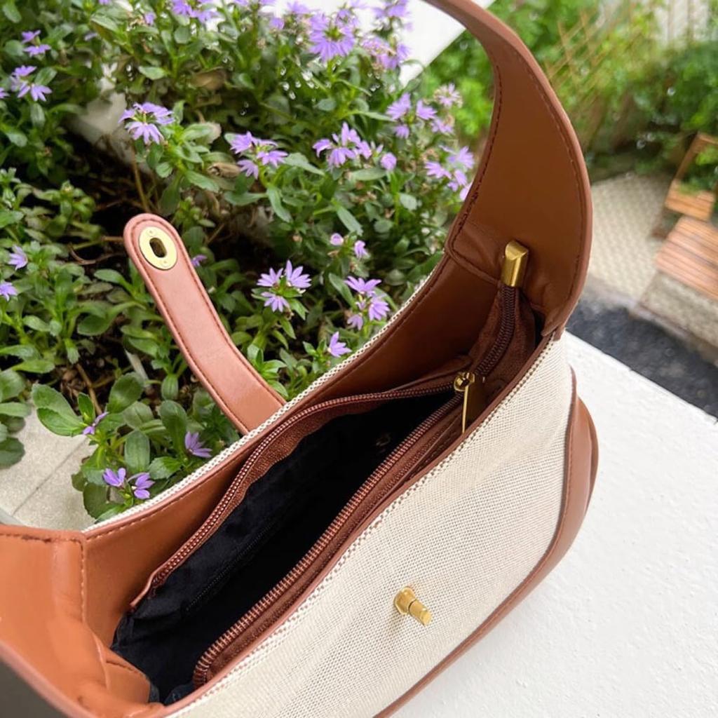 Shoulder Bag Handbag PU Leather Canvas Handbag Western Style Retro Black Brown [INTERLINKS JAPAN] Women's (Black)