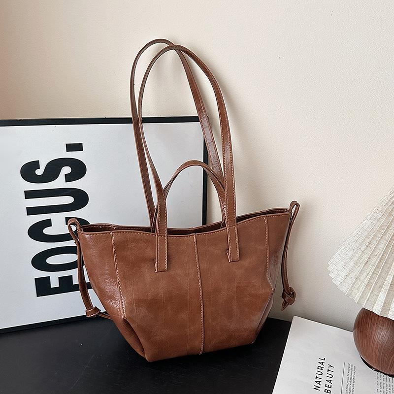 Нишевый дизайн ретро сумка подмышку новая осенняя для поездок на работу универсальная большая вместимость сумка на плечо