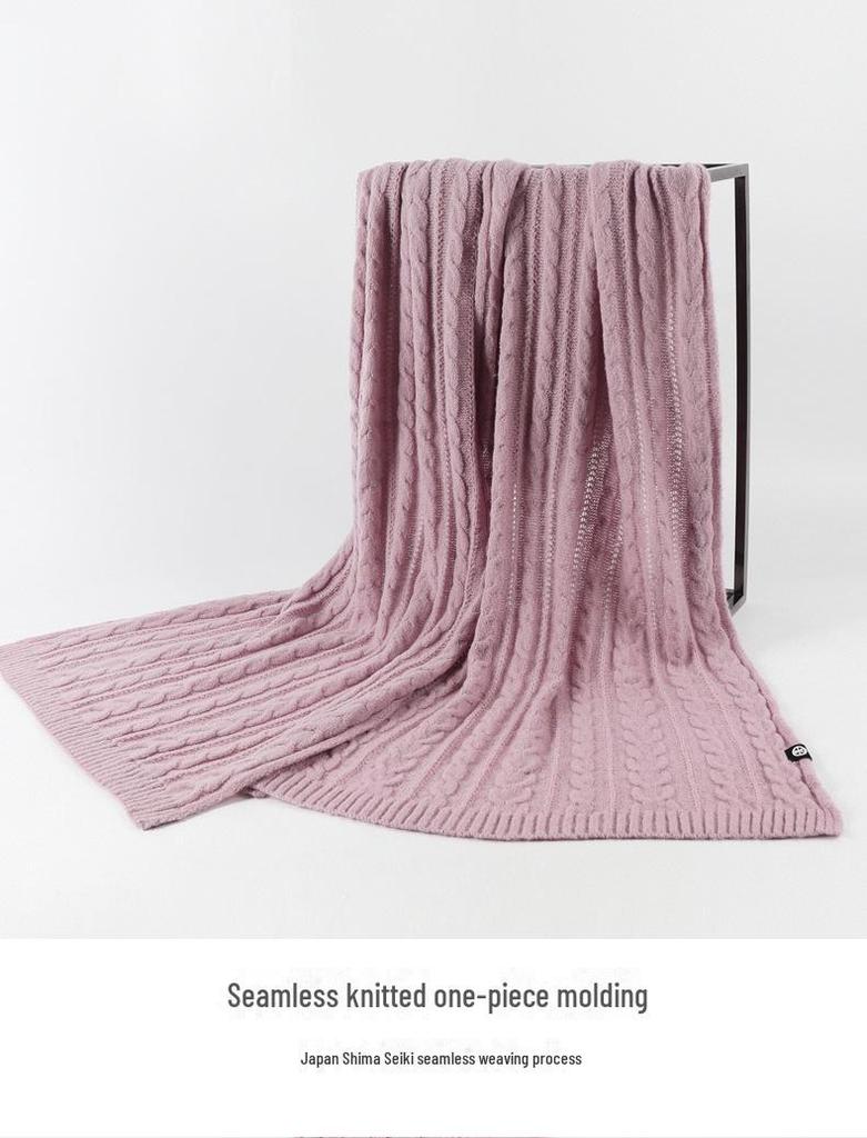 Women's Red Knitted Shawl: Customized High-End Winter Scarf for a Warm, Stylish Look