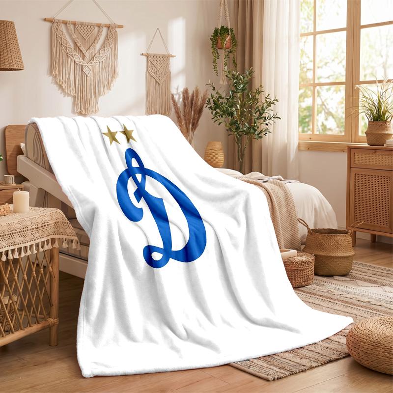 Dynamo Moscow Print Flannel Blanket Soft Warm Sofa Bed Throw Blanket For Home Office Bedroom