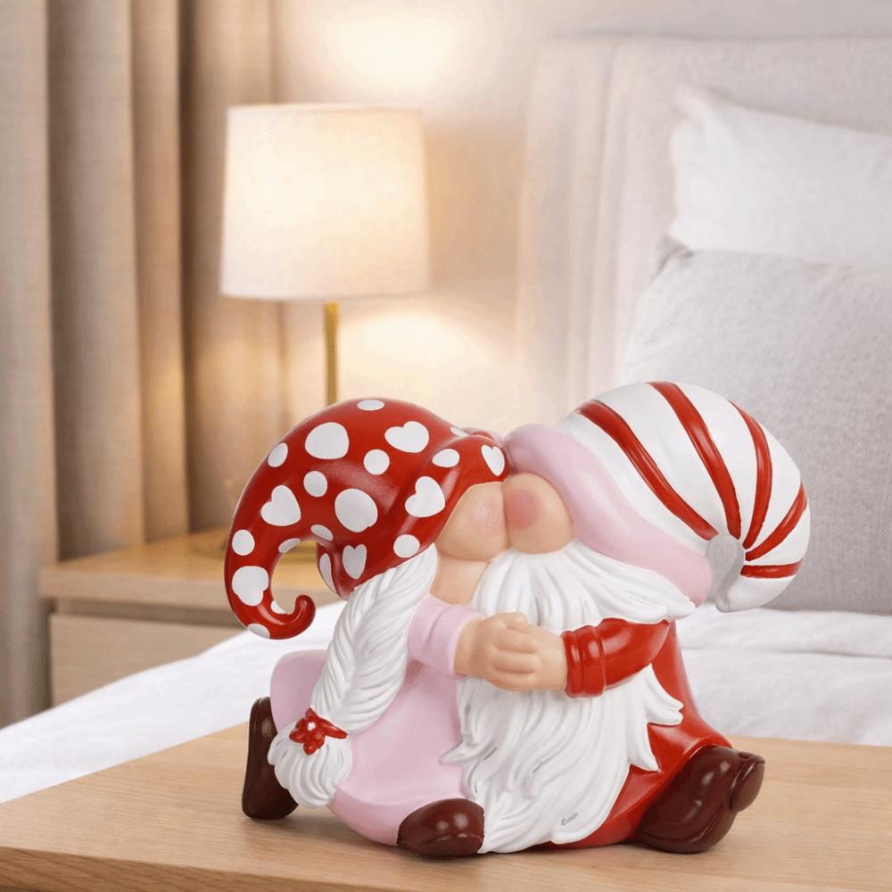 Decorative Valentine's Day Decor Romantic Heart Ornament Cute Heart Dwarf Figurine  Lover Gift